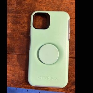 iPhone 11 otterbox